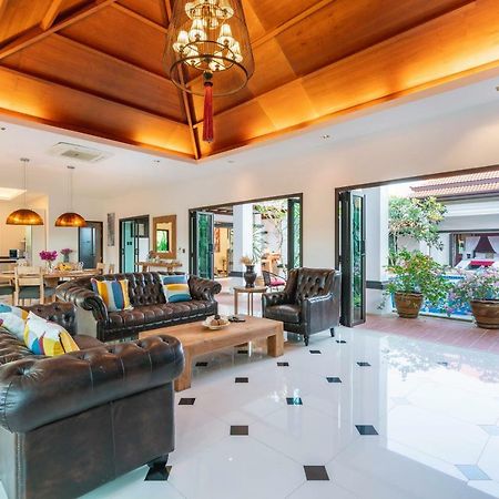 Jewels Villas Phuket Surin Beach  Esterno foto