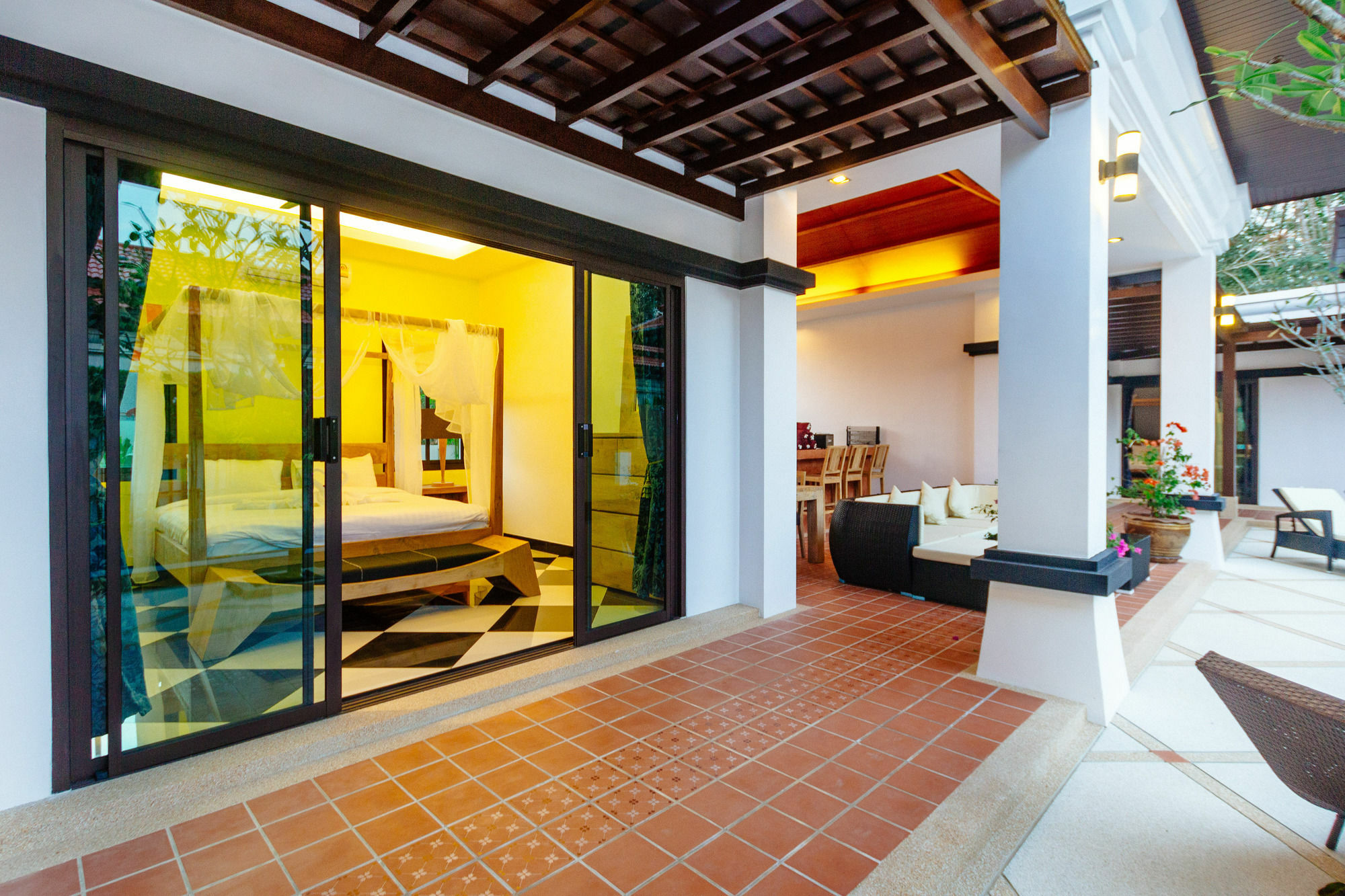 Jewels Villas Phuket Surin Beach  Esterno foto